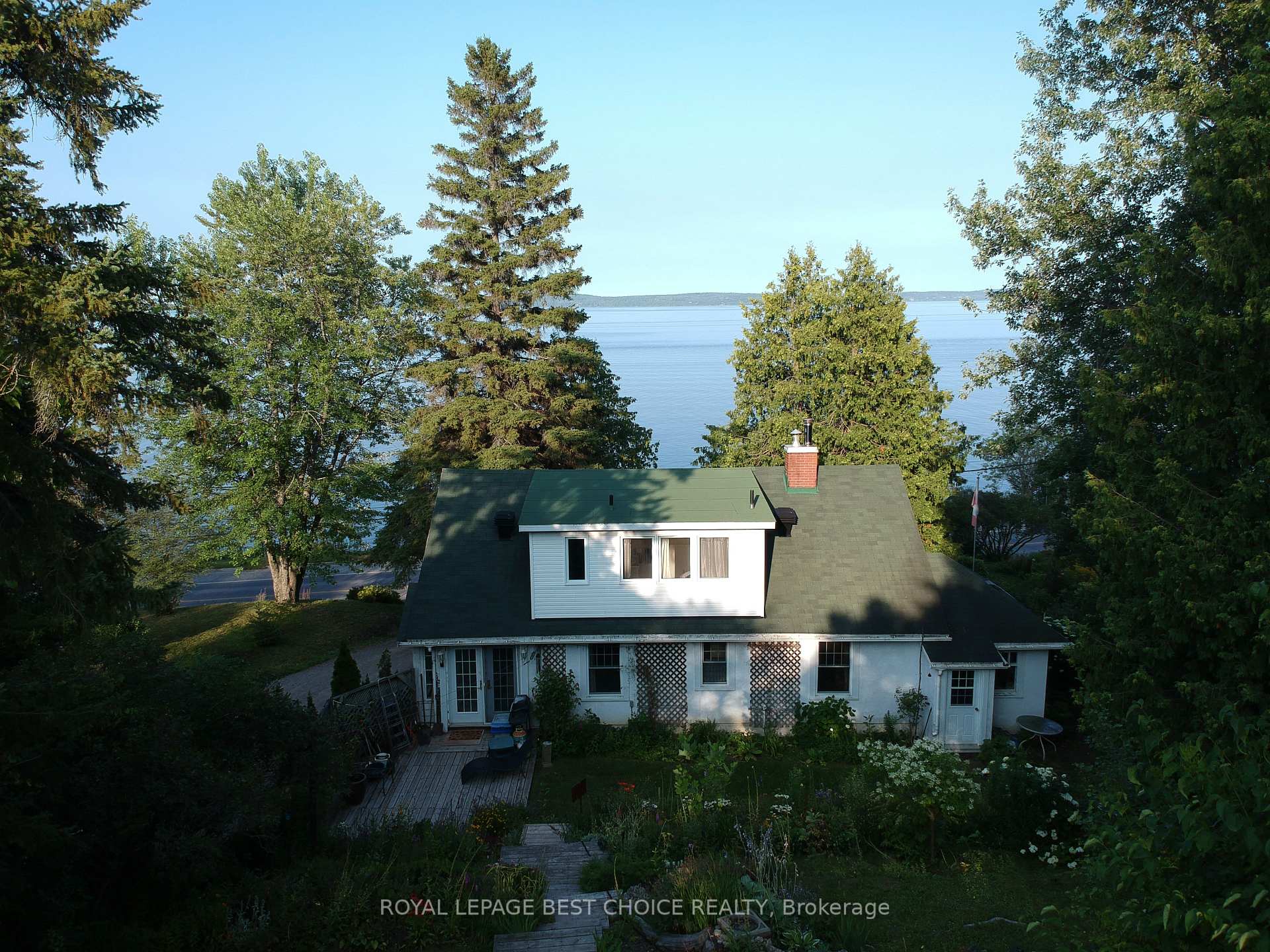 Photo 62 of 748 Lakeshore Road, Temiskaming Shores, Haileybury — HOMEH