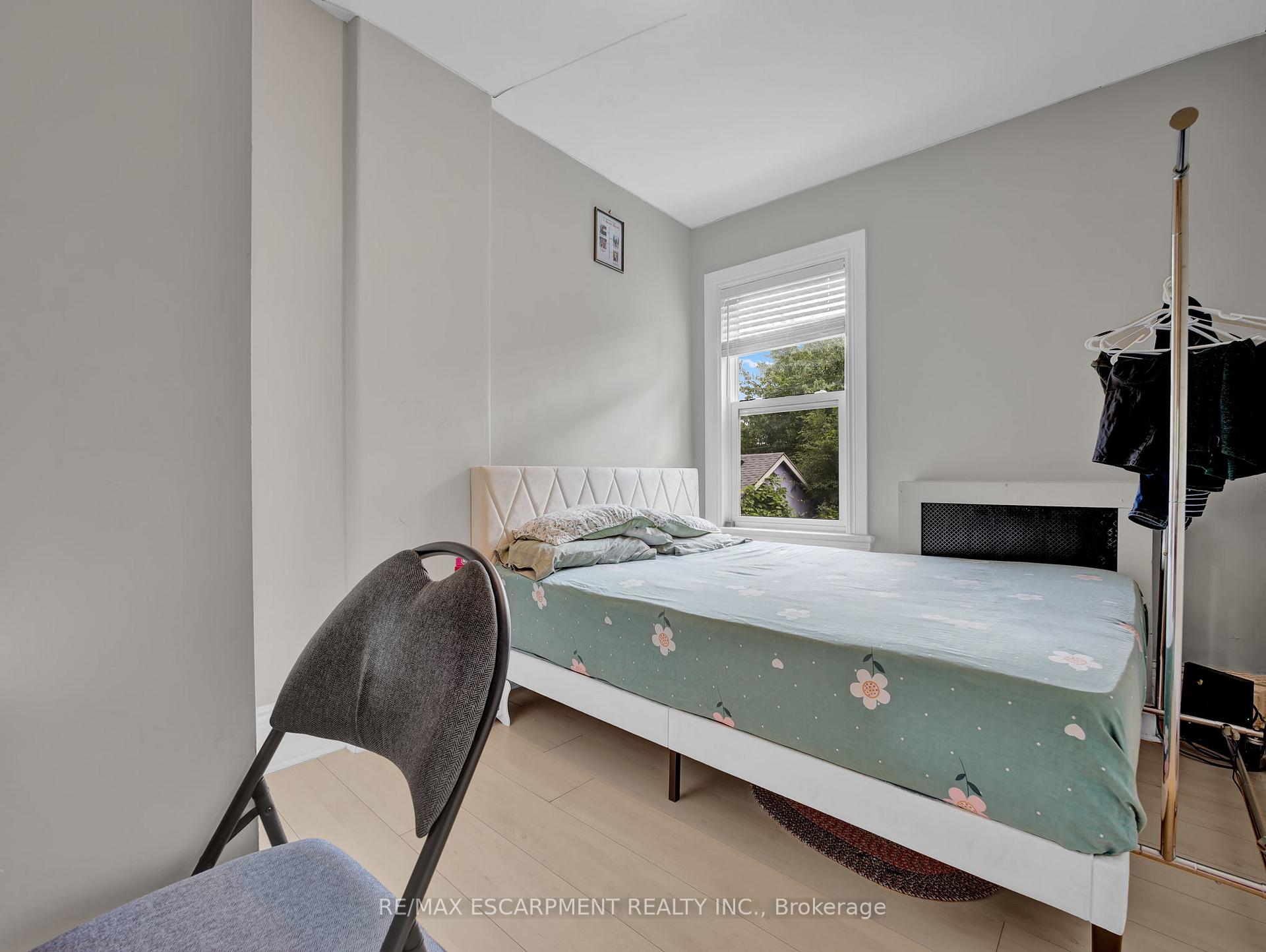 Photo 14 of 214 Mary Street, Hamilton, Beasley — HOMEH