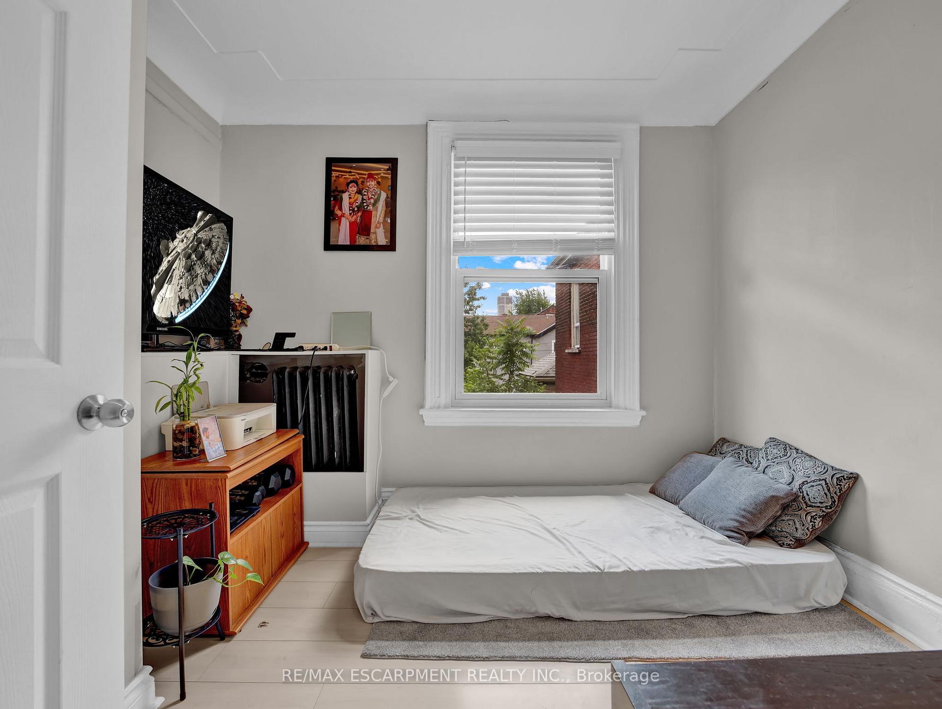 Photo 17 of 214 Mary Street, Hamilton, Beasley — HOMEH