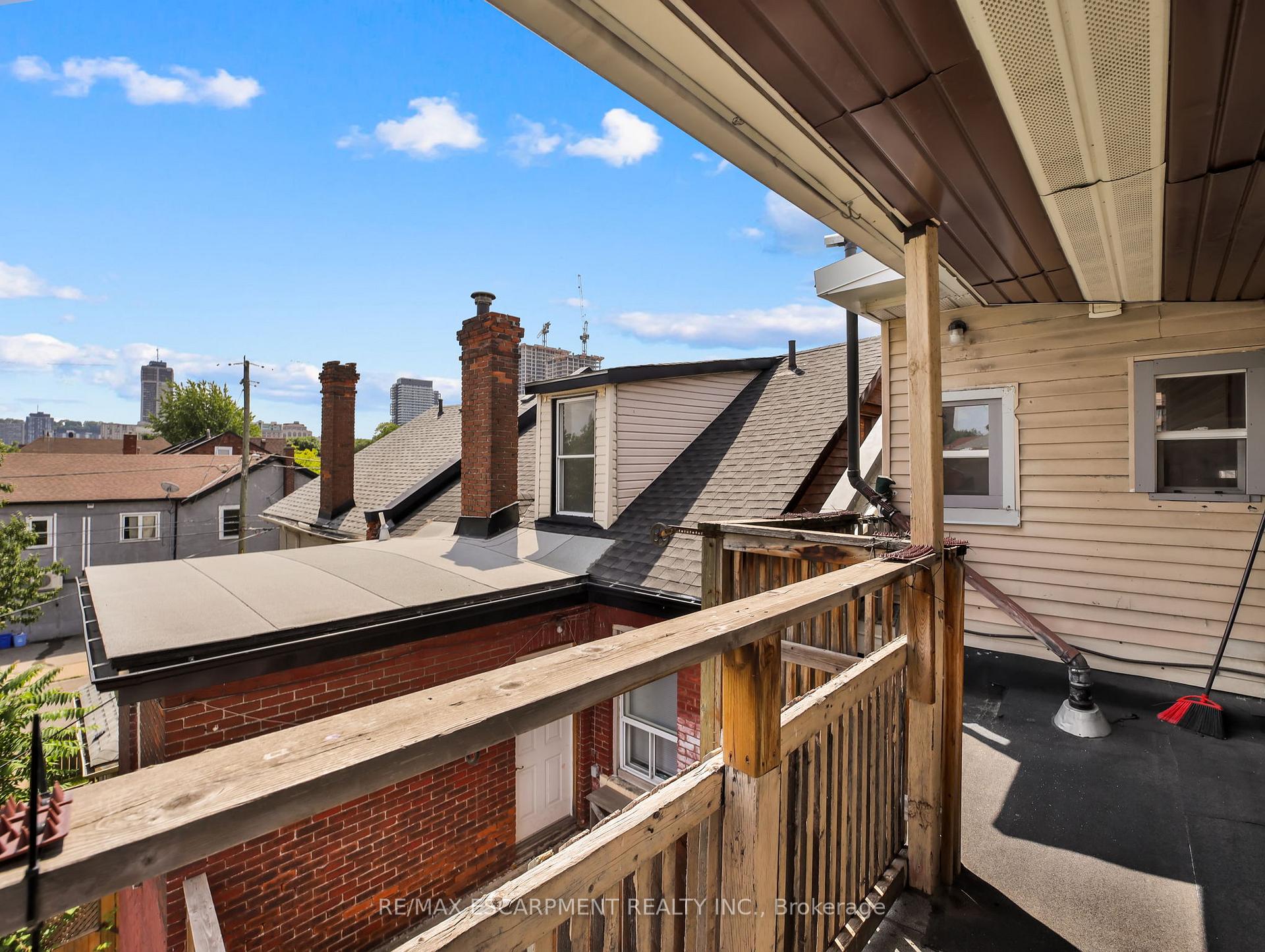 Photo 38 of 214 Mary Street, Hamilton, Beasley — HOMEH