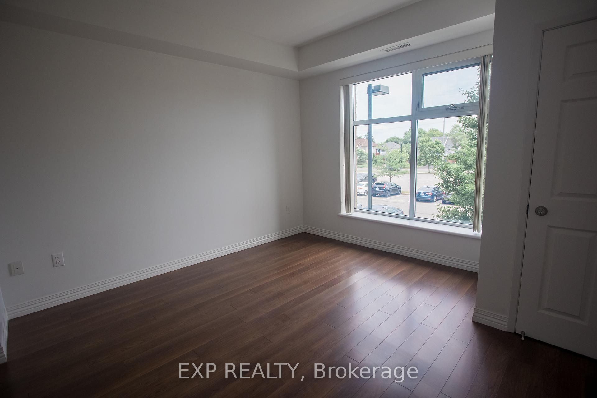 Photo 11 of Unit 201, 141 Vansickle Road, St. Catharines, Rykert/Vansickle — HOMEH