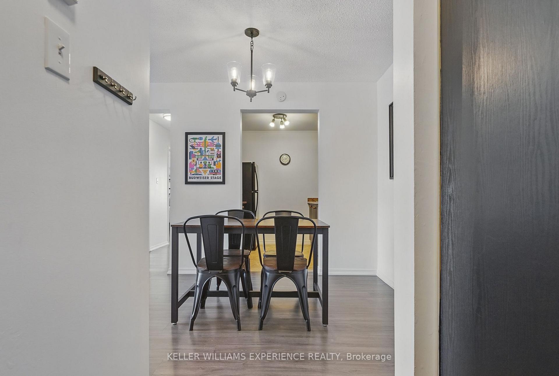 Photo 6 of Unit A12, 175 Edgehill Drive, Barrie, Letitia Heights — HOMEH