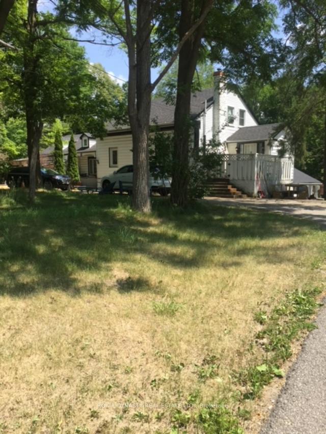 Photo 11 of 14421 Bathurst Street, Aurora, Aurora Highlands — HOMEH