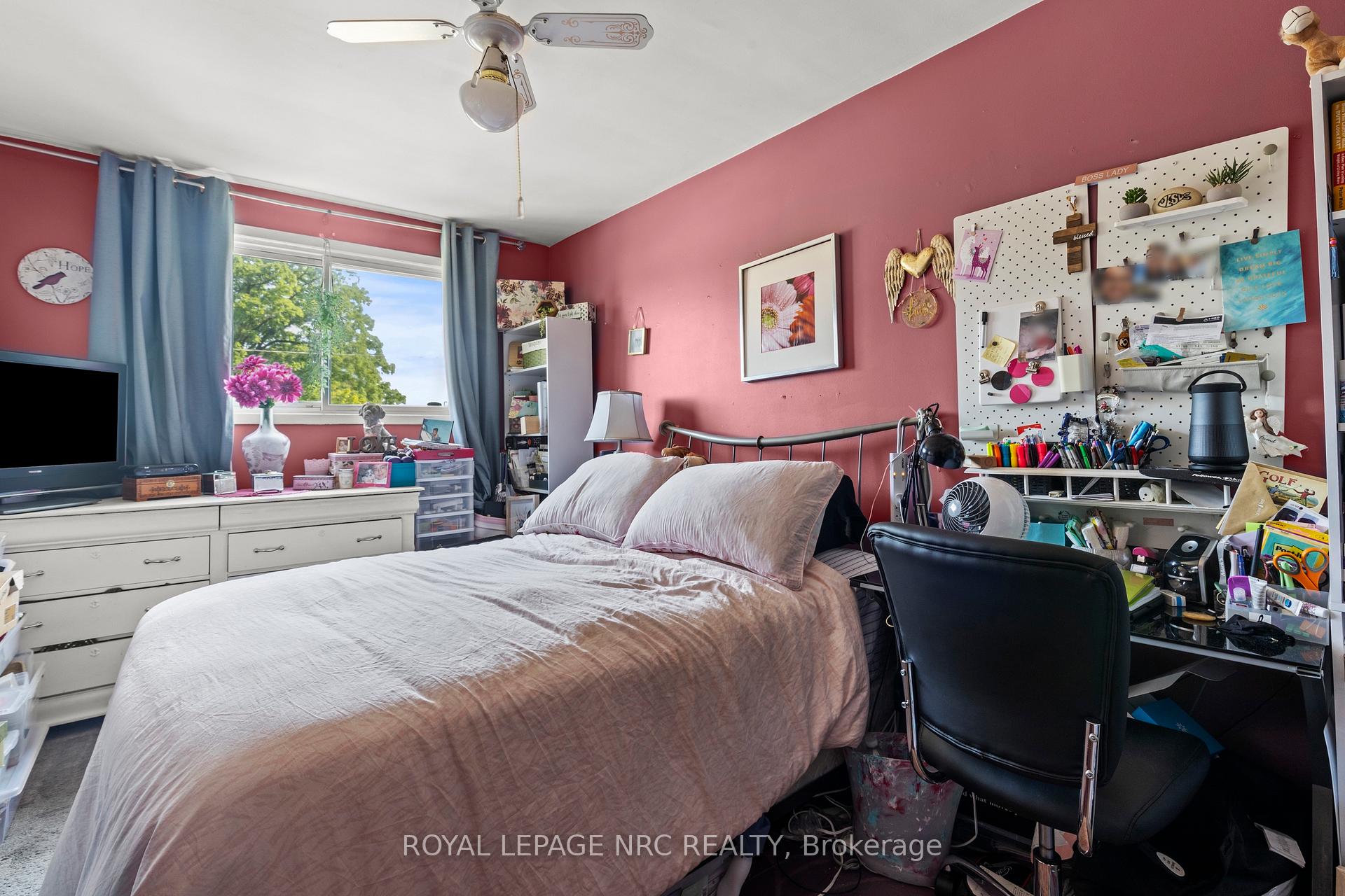 Photo 14 of 108 Scott Street, St. Catharines, Fairview — HOMEH