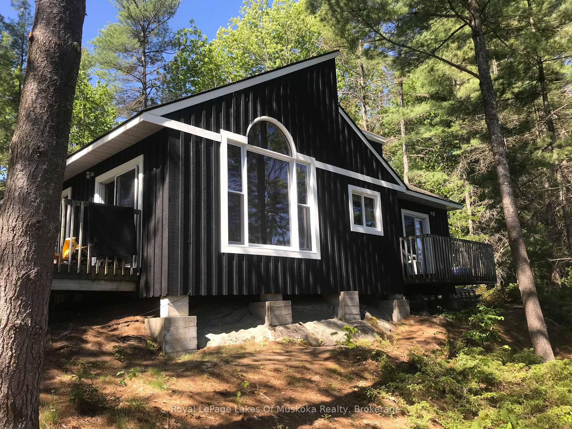 Photo 2 of 1 3LN Berkinshaw Island, Gravenhurst, Muskoka (S) — HOMEH