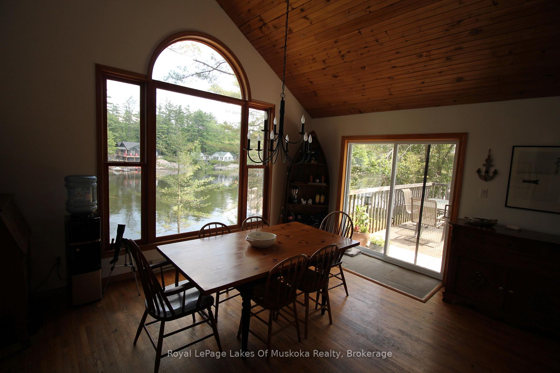 Photo 6 of 1 3LN Berkinshaw Island, Gravenhurst, Muskoka (S) — HOMEH