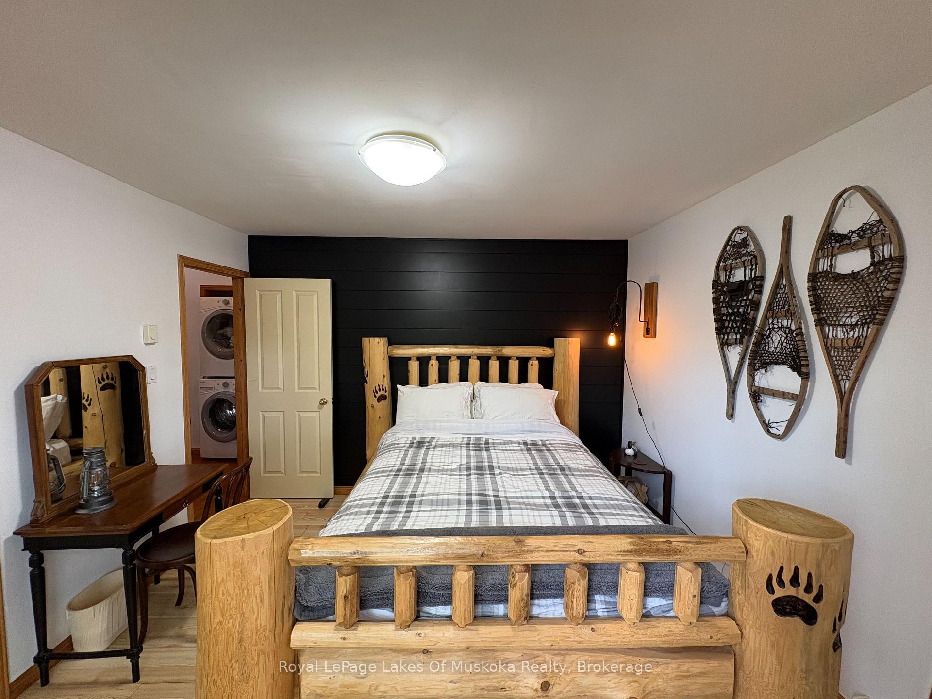 Photo 9 of 1 3LN Berkinshaw Island, Gravenhurst, Muskoka (S) — HOMEH