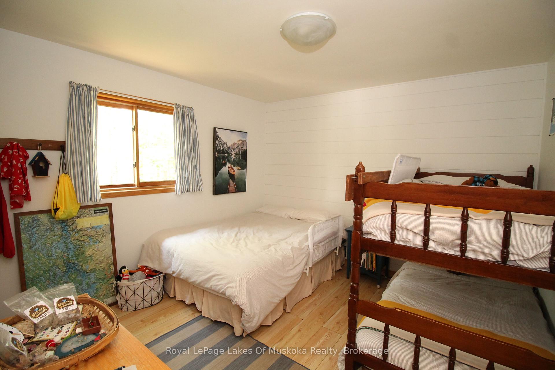 Photo 13 of 1 3LN Berkinshaw Island, Gravenhurst, Muskoka (S) — HOMEH