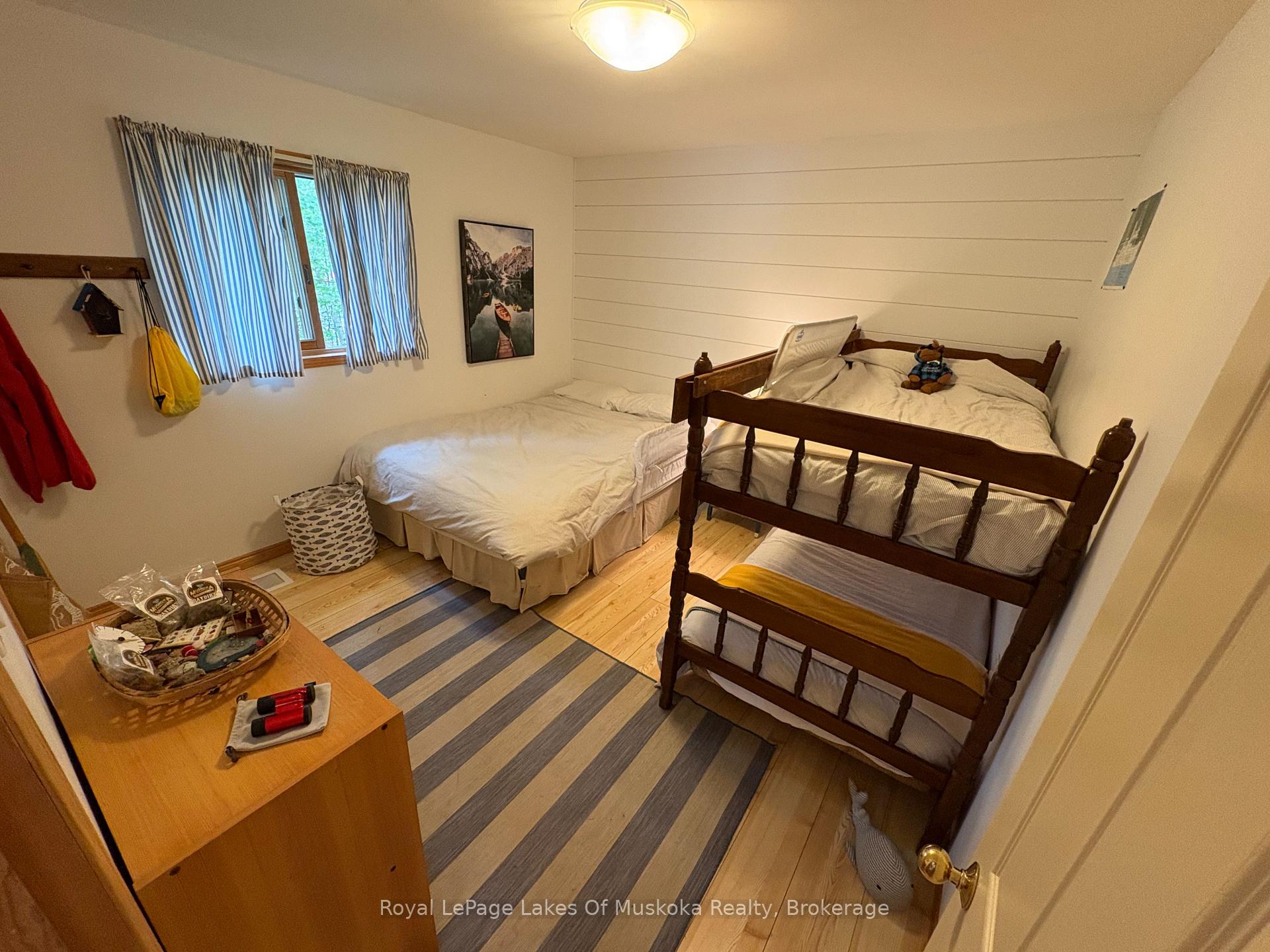 Photo 18 of 1 3LN Berkinshaw Island, Gravenhurst, Muskoka (S) — HOMEH