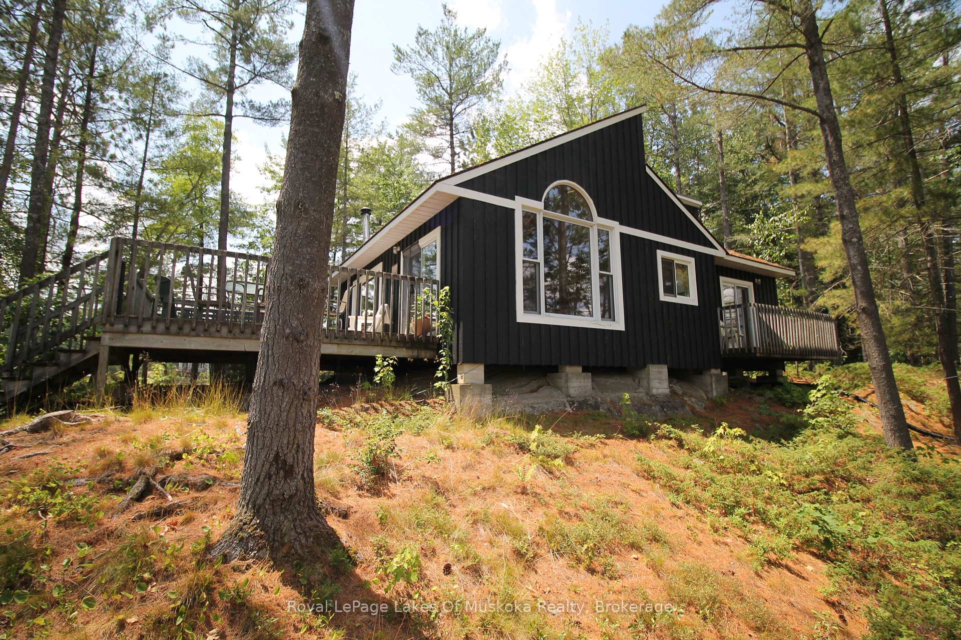 Photo 21 of 1 3LN Berkinshaw Island, Gravenhurst, Muskoka (S) — HOMEH