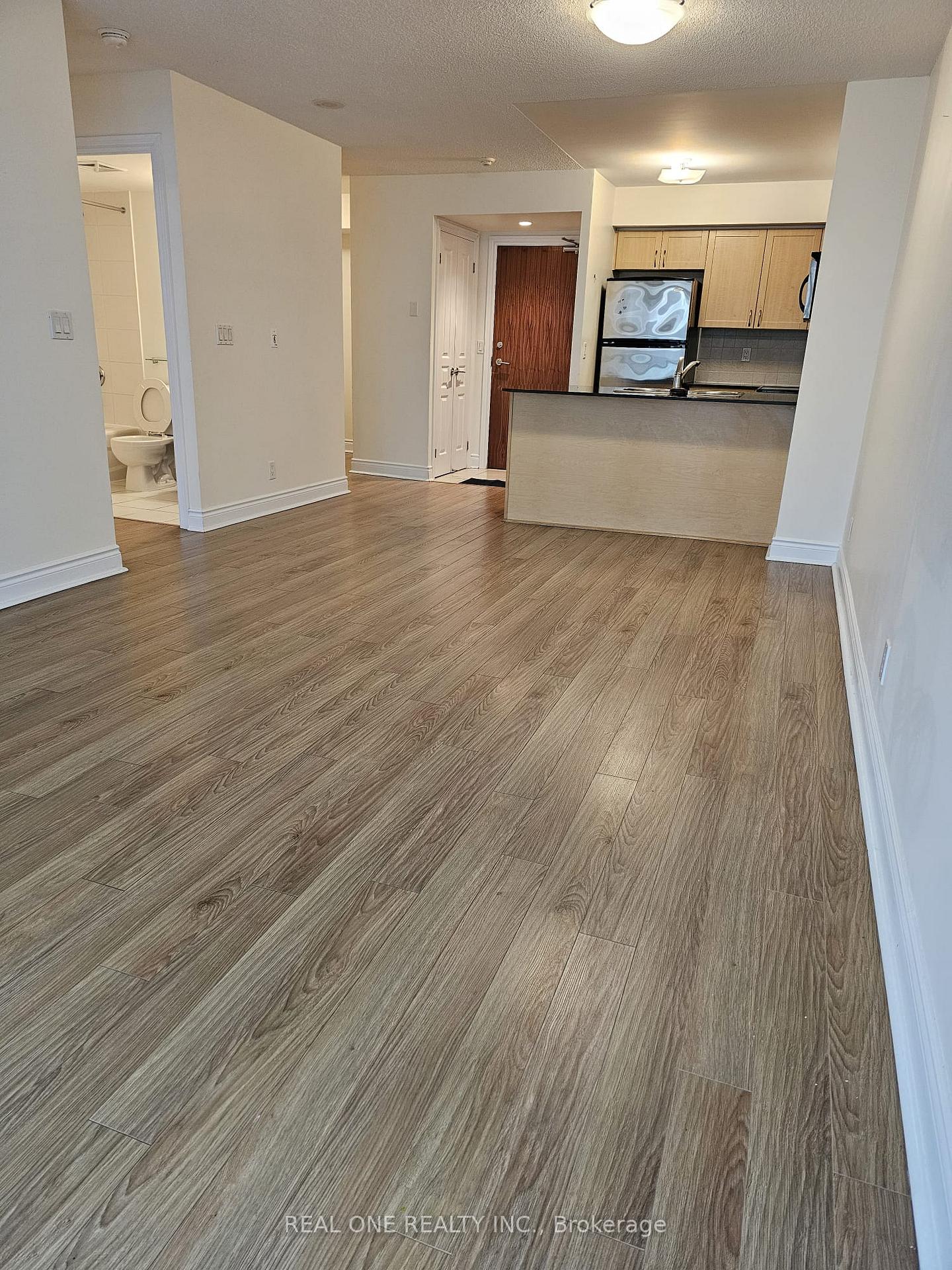 Photo 2 of Unit 509, 30 Clegg Road, Markham, Unionville — HOMEH