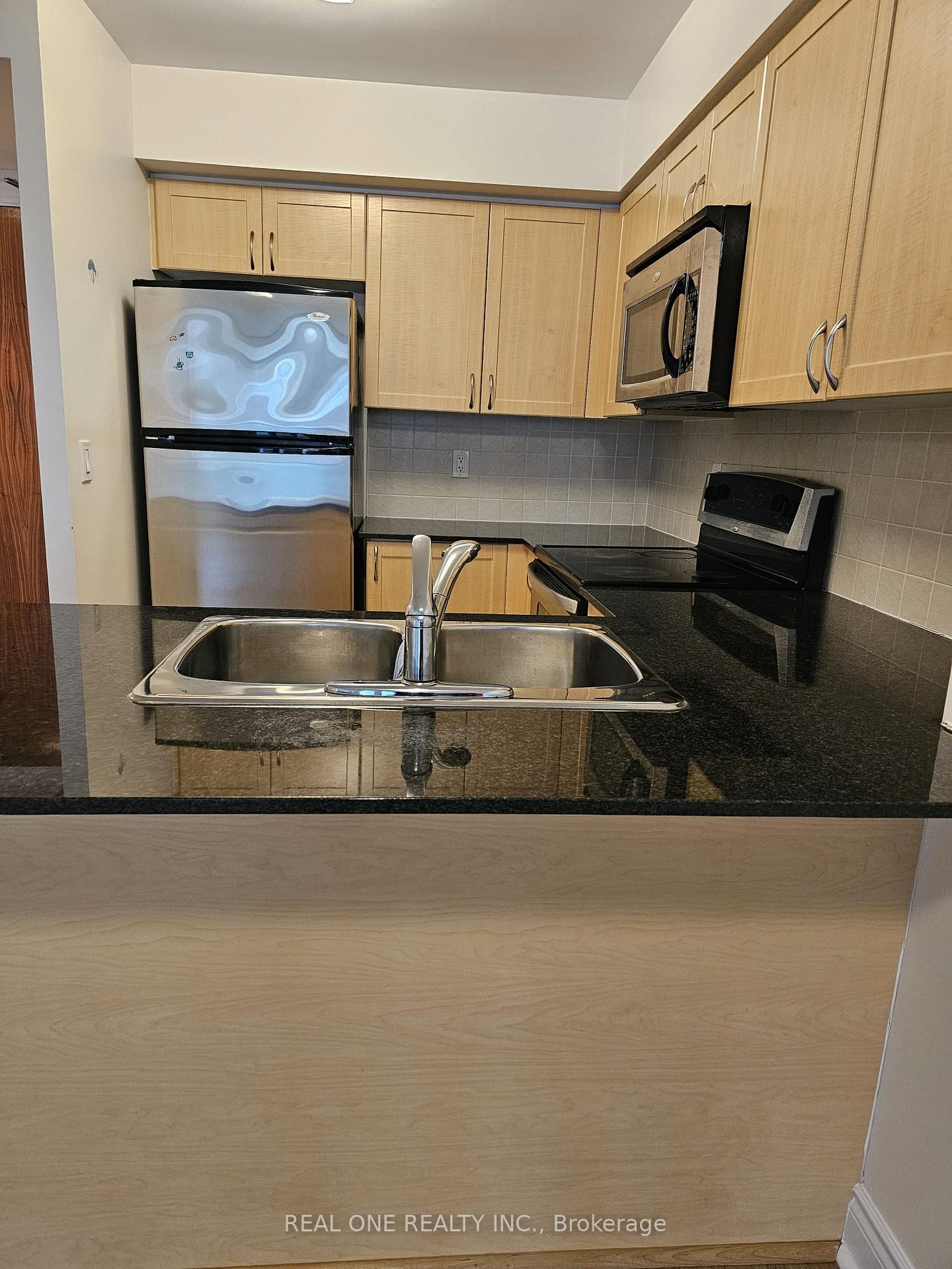 Photo 3 of Unit 509, 30 Clegg Road, Markham, Unionville — HOMEH