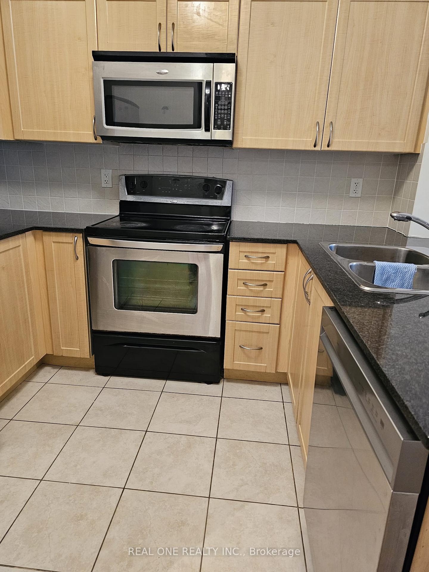 Photo 4 of Unit 509, 30 Clegg Road, Markham, Unionville — HOMEH