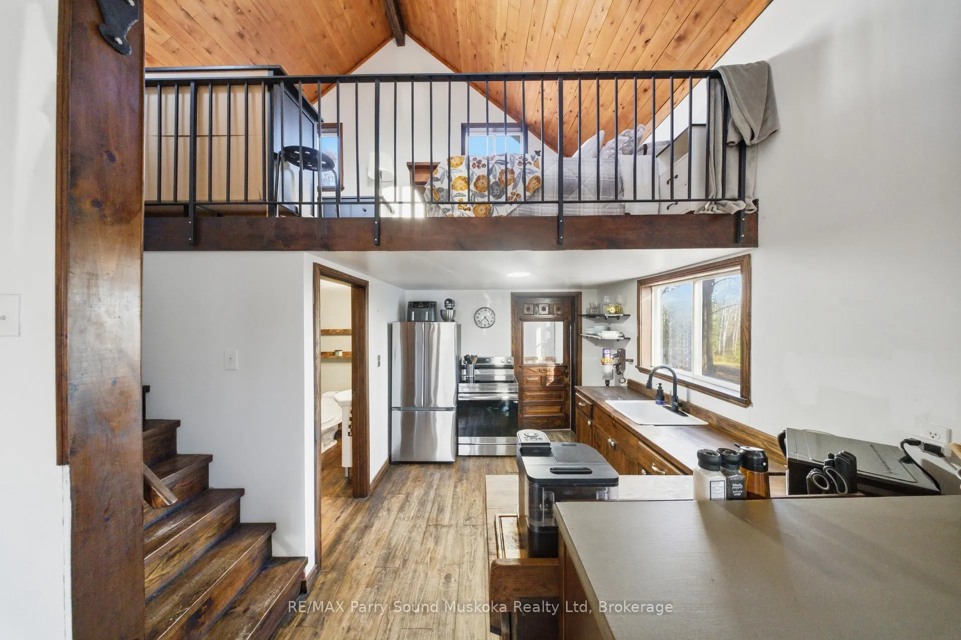 Photo 5 of 520 Centre Road, McKellar — HOMEH