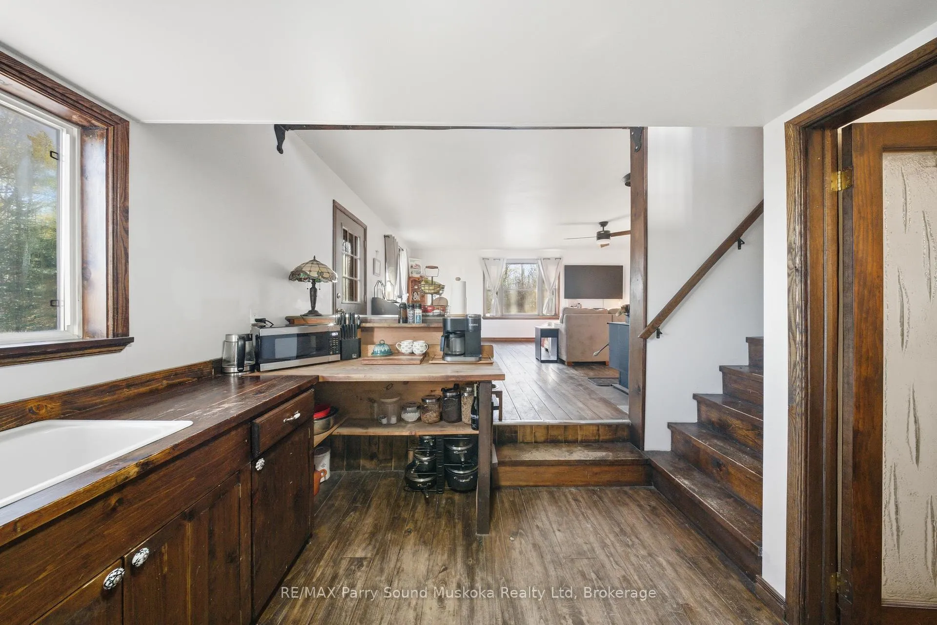 Photo 6 of 520 Centre Road, McKellar — HOMEH