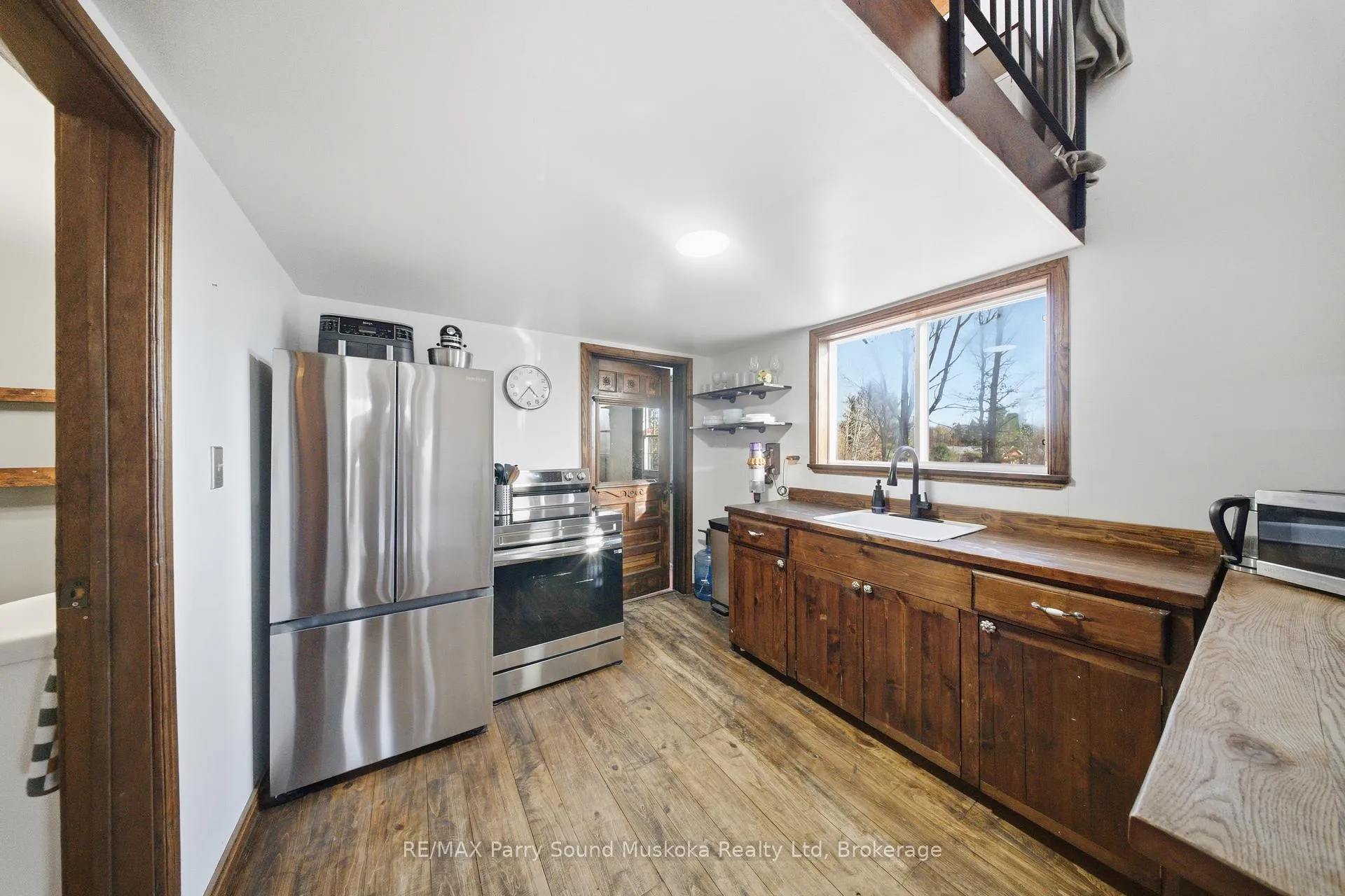 Photo 17 of 520 Centre Road, McKellar — HOMEH