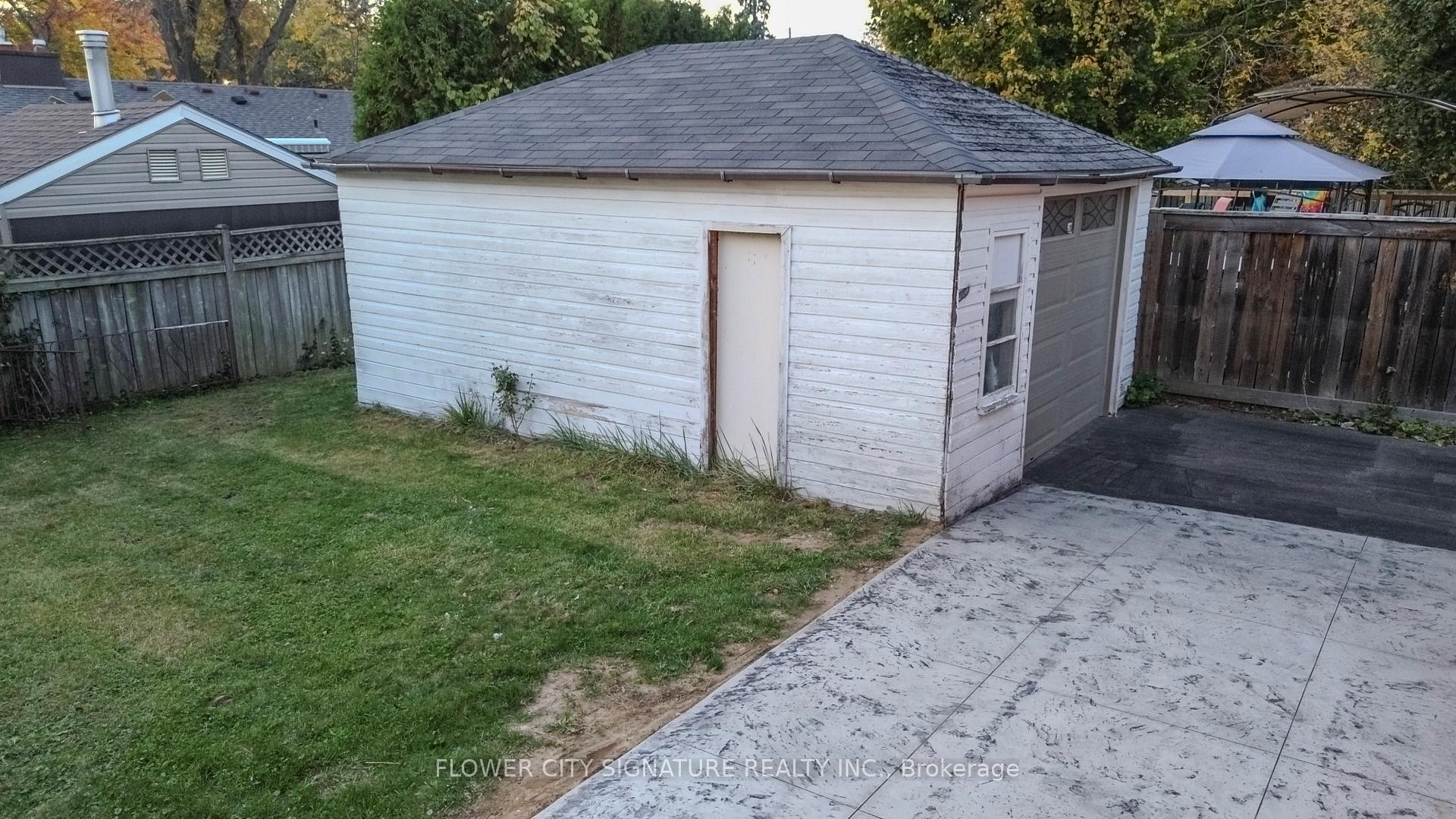 Photo 46 of 11 Rita Street, Hamilton, Dundas — HOMEH