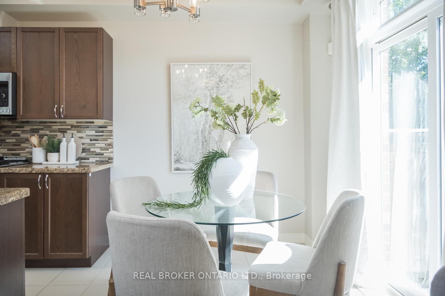Photo 9 of Unit 28, 90 Raymond Road, Hamilton, Meadowlands — HOMEH