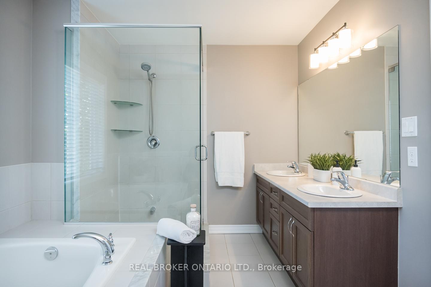 Photo 26 of Unit 28, 90 Raymond Road, Hamilton, Meadowlands — HOMEH