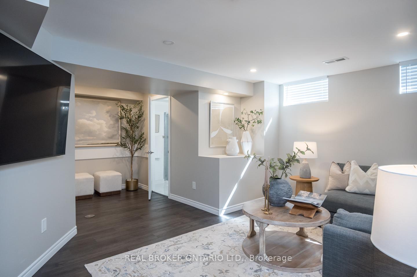 Photo 31 of Unit 28, 90 Raymond Road, Hamilton, Meadowlands — HOMEH