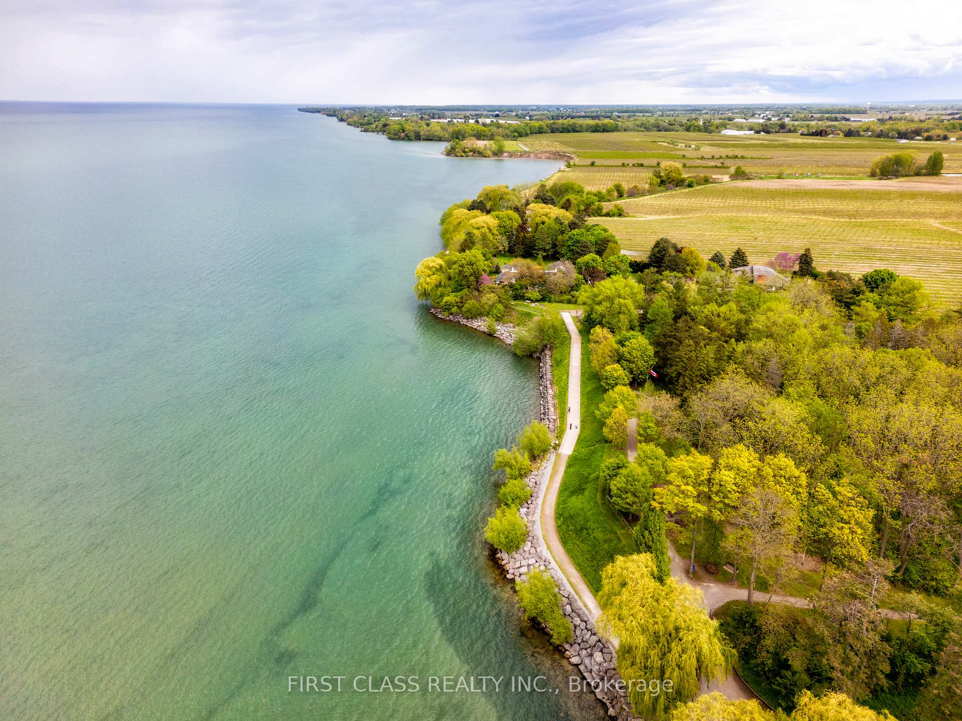 Photo 81 of 13 Stepney Street, St. Catharines, Port Weller — HOMEH