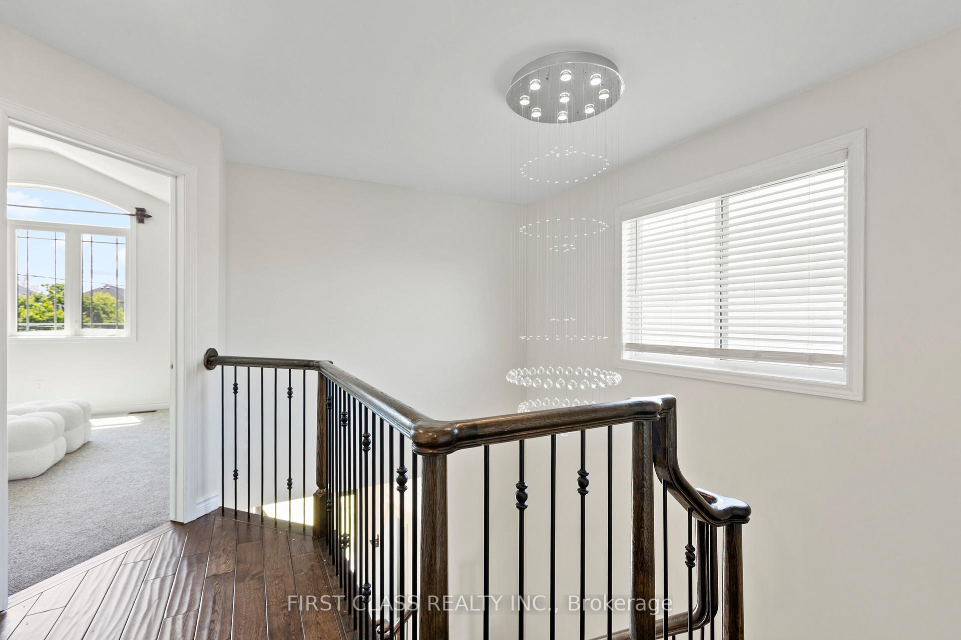 Photo 38 of 13 Stepney Street, St. Catharines, Port Weller — HOMEH