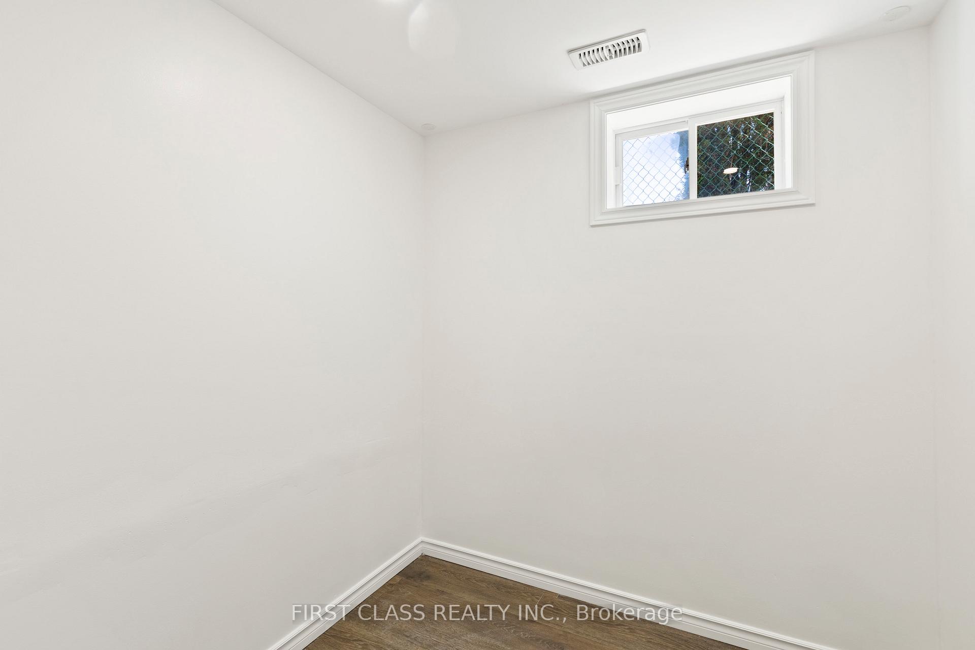 Photo 67 of 13 Stepney Street, St. Catharines, Port Weller — HOMEH