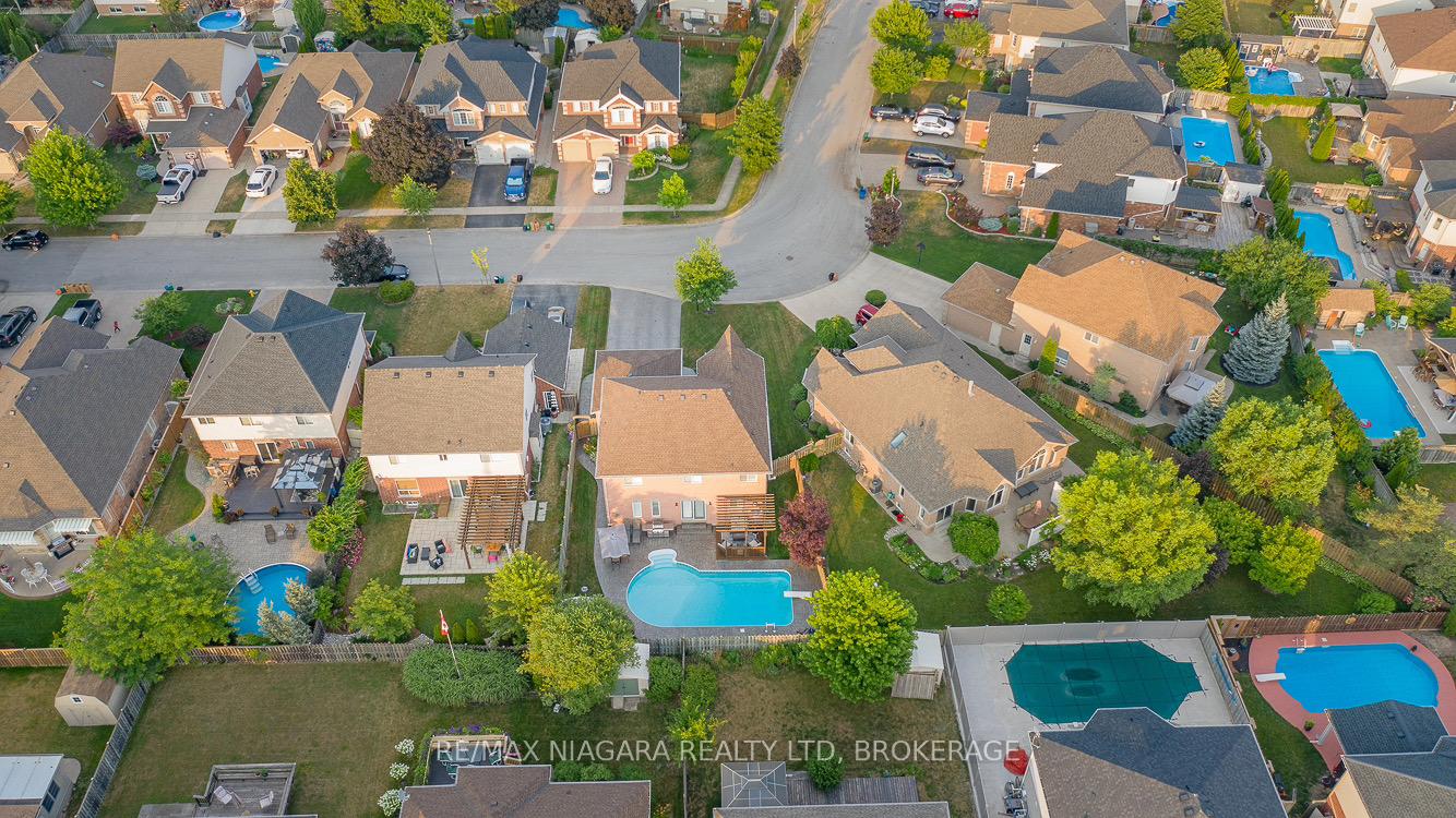 Photo 37 of 45 Goodman Crescent, St. Catharines, Rykert/Vansickle — HOMEH