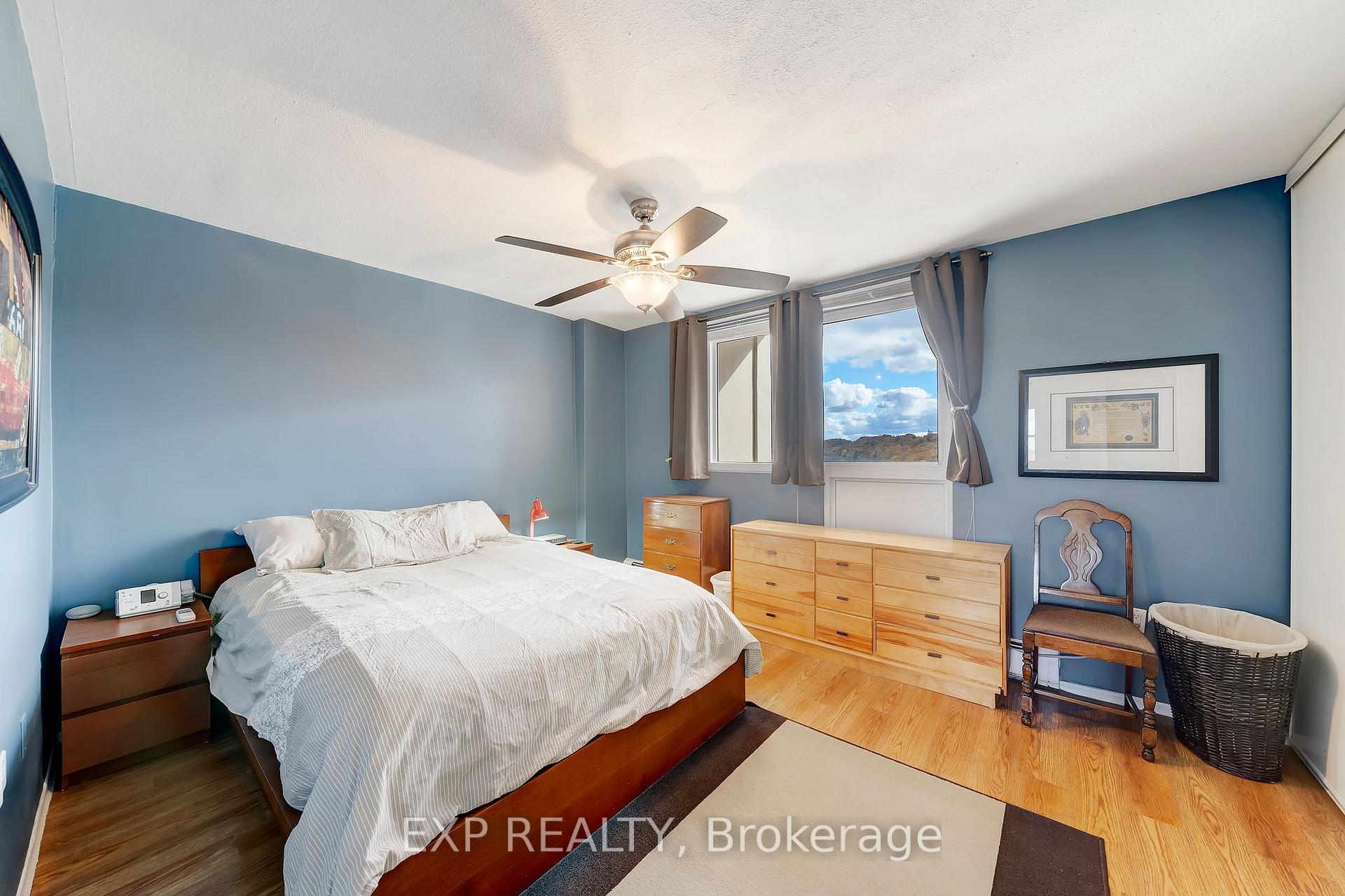 Photo 21 of Unit 836, 350 Quigley Road, Hamilton, Vincent — HOMEH