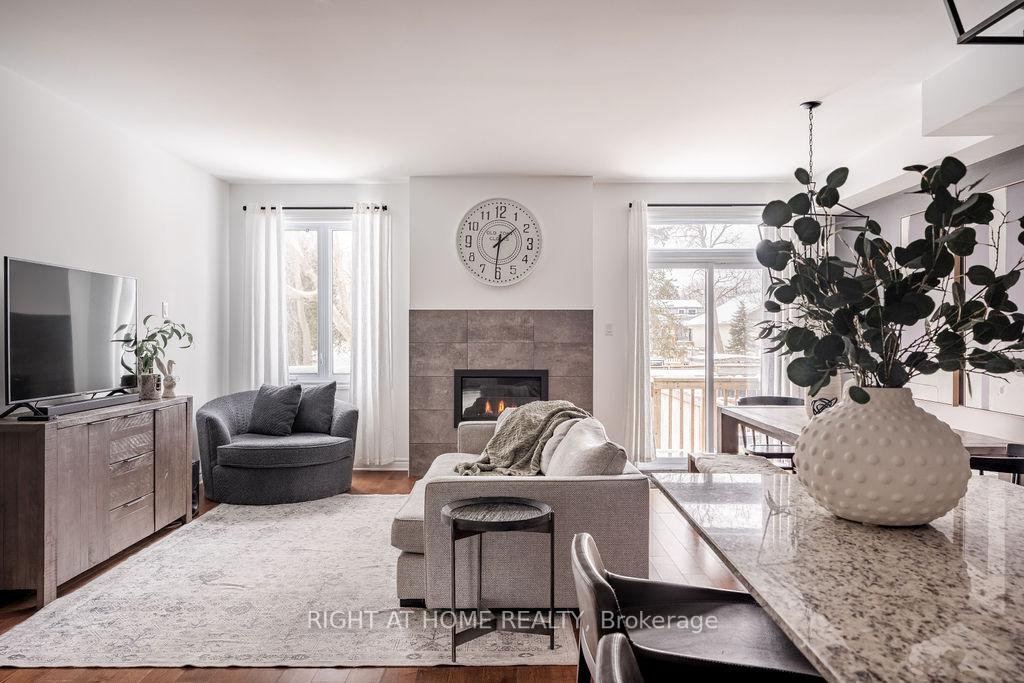Photo 11 of 263 Munro Street, Carleton Place — HOMEH