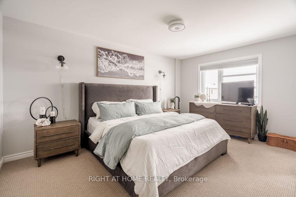 Photo 17 of 263 Munro Street, Carleton Place — HOMEH
