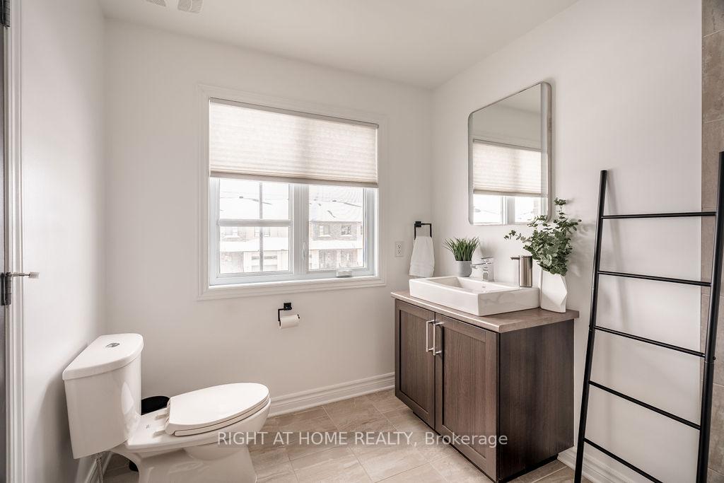 Photo 20 of 263 Munro Street, Carleton Place — HOMEH