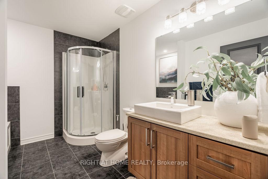 Photo 26 of 263 Munro Street, Carleton Place — HOMEH