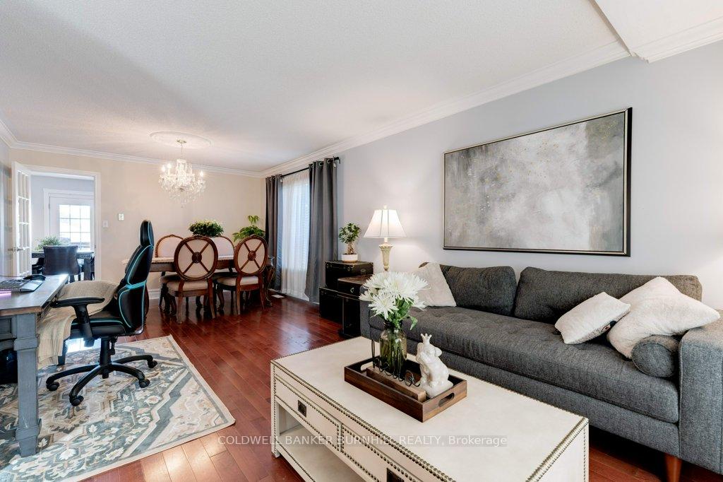 Photo 29 of 27 Pinewoods Drive, Hamilton, Stoney Creek Mountain — HOMEH
