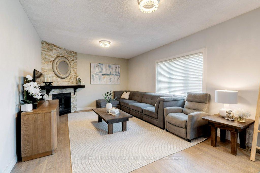 Photo 38 of 27 Pinewoods Drive, Hamilton, Stoney Creek Mountain — HOMEH
