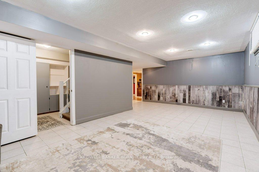 Photo 78 of 27 Pinewoods Drive, Hamilton, Stoney Creek Mountain — HOMEH
