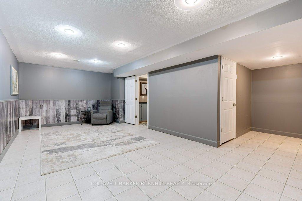 Photo 59 of 27 Pinewoods Drive, Hamilton, Stoney Creek Mountain — HOMEH