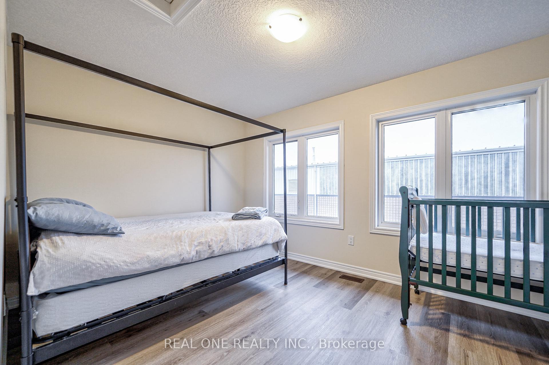 Photo 15 of Unit 10, 527 Shaver Road, Hamilton, Ancaster — HOMEH