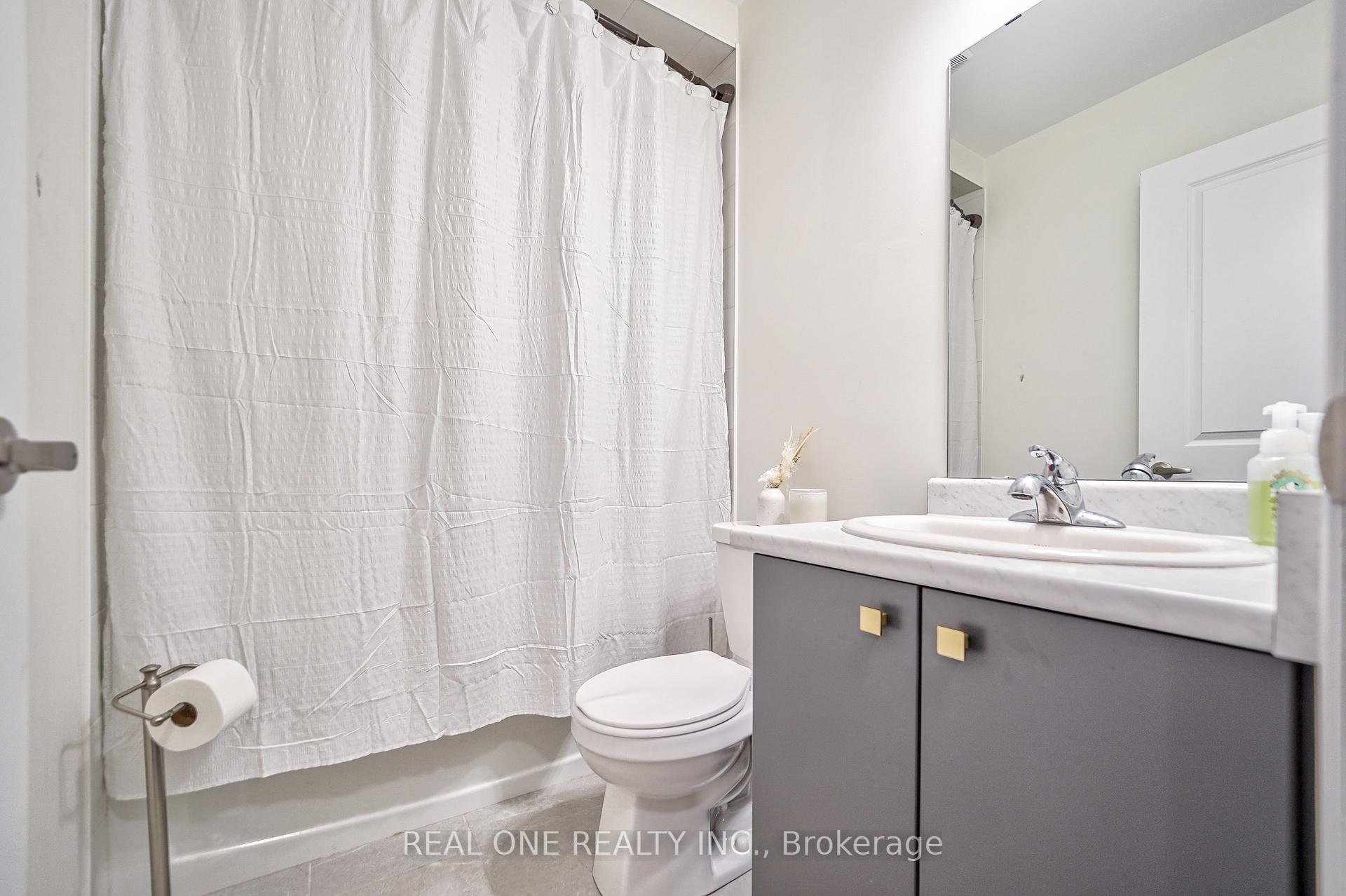 Photo 18 of Unit 10, 527 Shaver Road, Hamilton, Ancaster — HOMEH