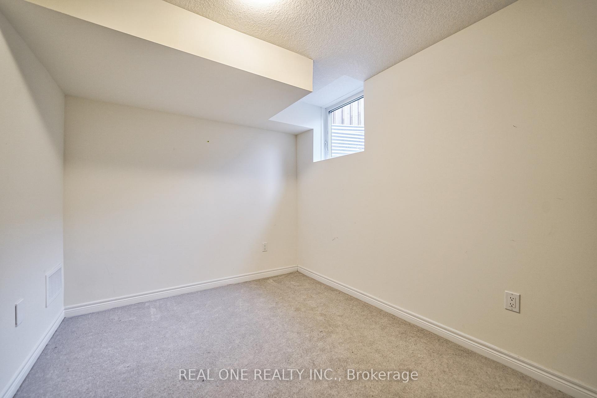 Photo 27 of Unit 10, 527 Shaver Road, Hamilton, Ancaster — HOMEH