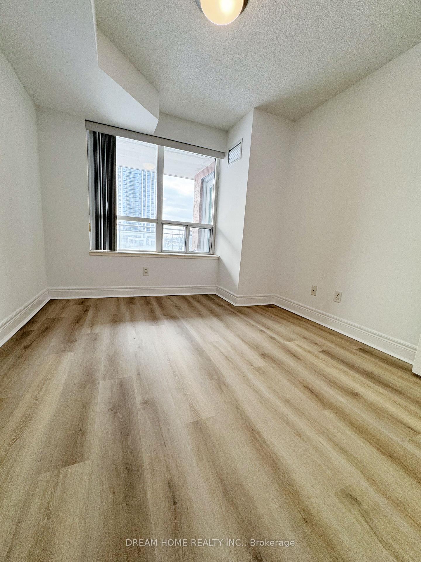 Photo 7 of Unit 507, 48 Suncrest Boulevard, Markham, Commerce Valley — HOMEH