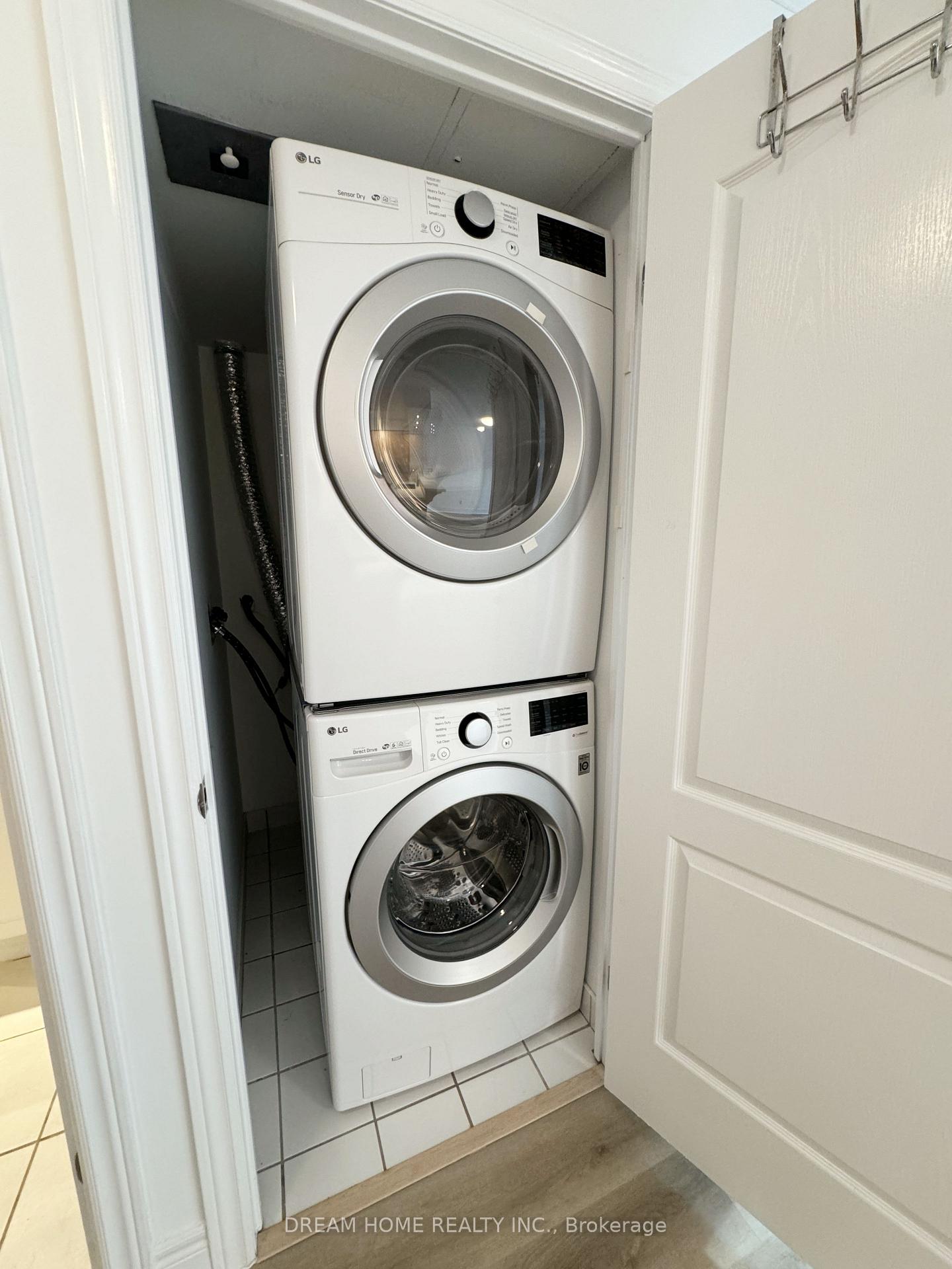 Photo 9 of Unit 507, 48 Suncrest Boulevard, Markham, Commerce Valley — HOMEH