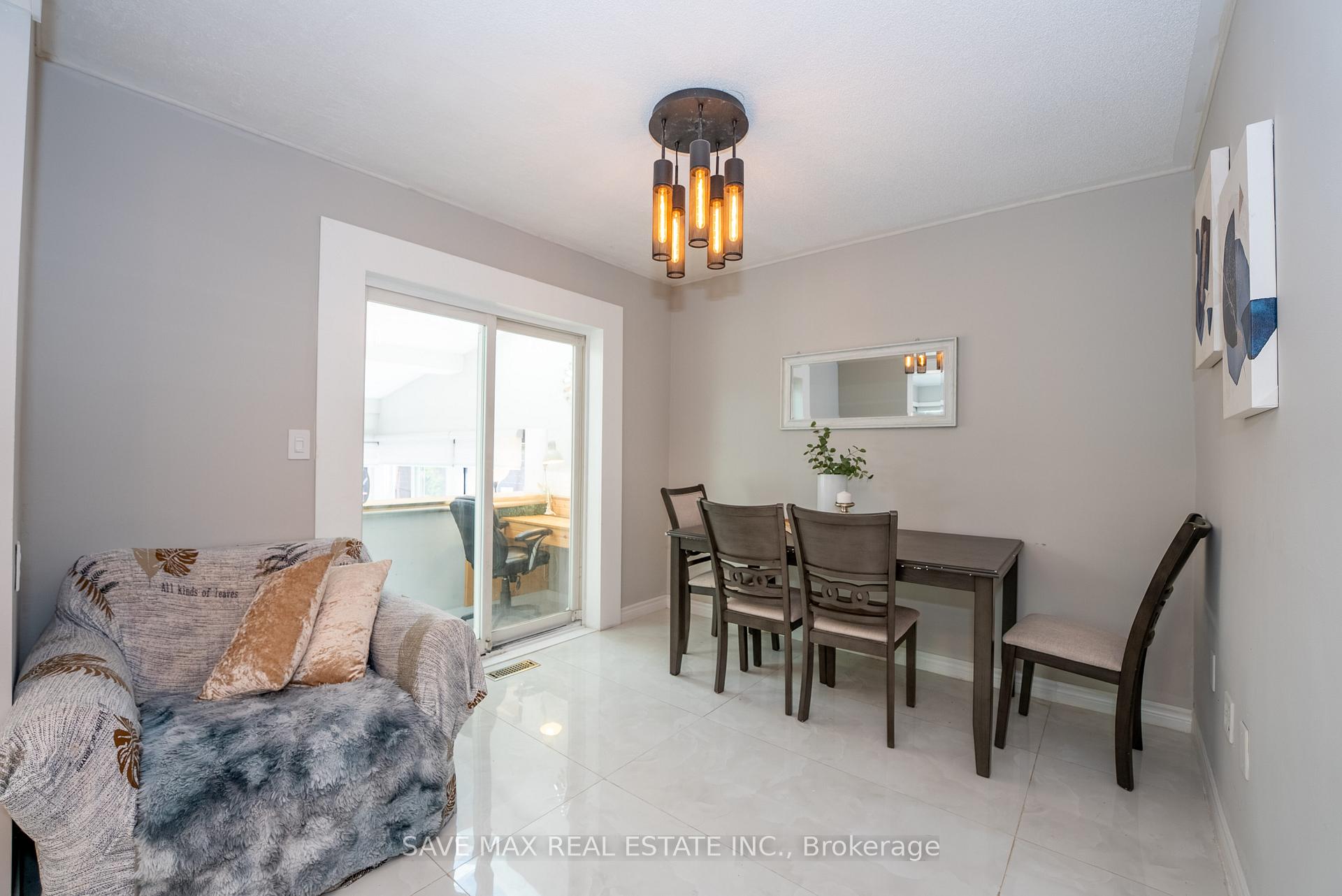Photo 5 of 69 Eldomar Avenue, Brampton, Brampton East — HOMEH