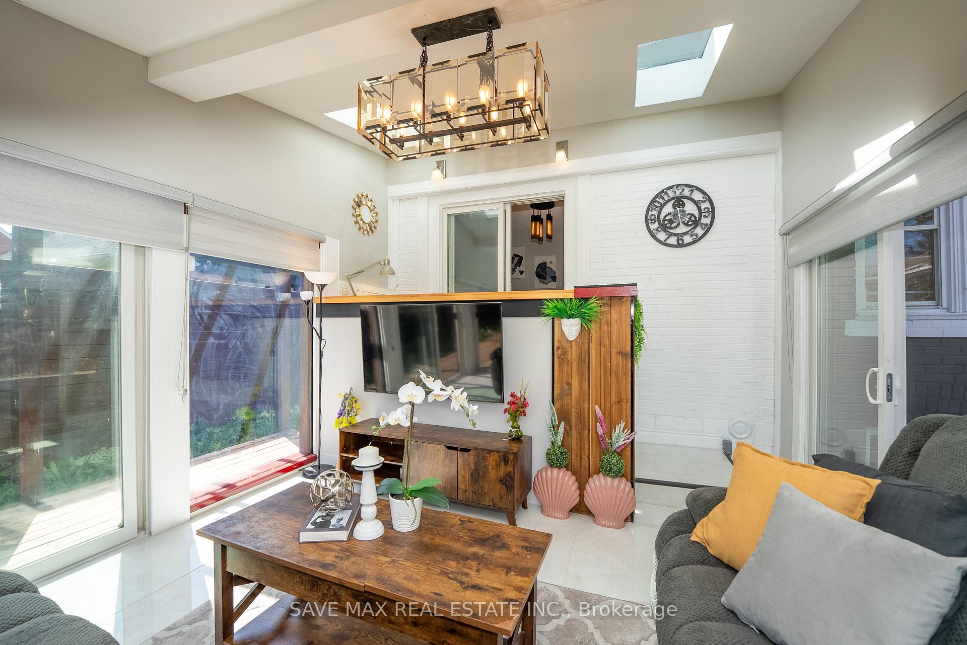 Photo 33 of 69 Eldomar Avenue, Brampton, Brampton East — HOMEH