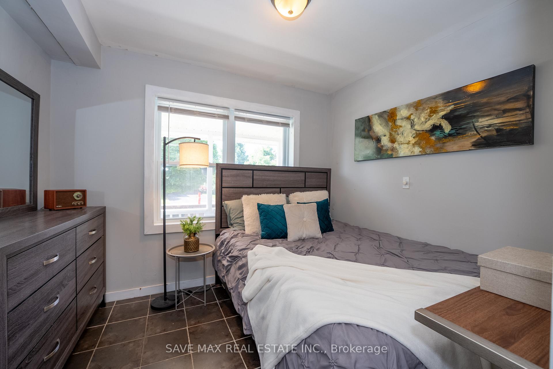 Photo 4 of 69 Eldomar Avenue, Brampton, Brampton East — HOMEH