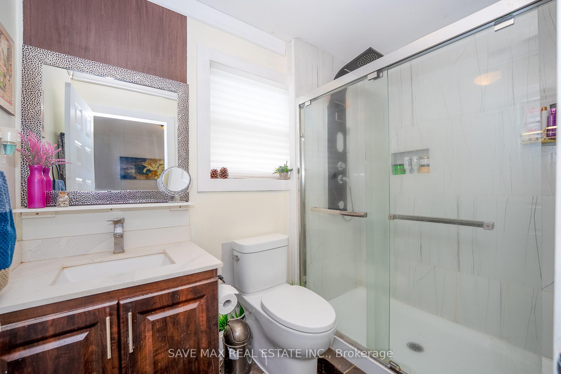 Photo 10 of 69 Eldomar Avenue, Brampton, Brampton East — HOMEH