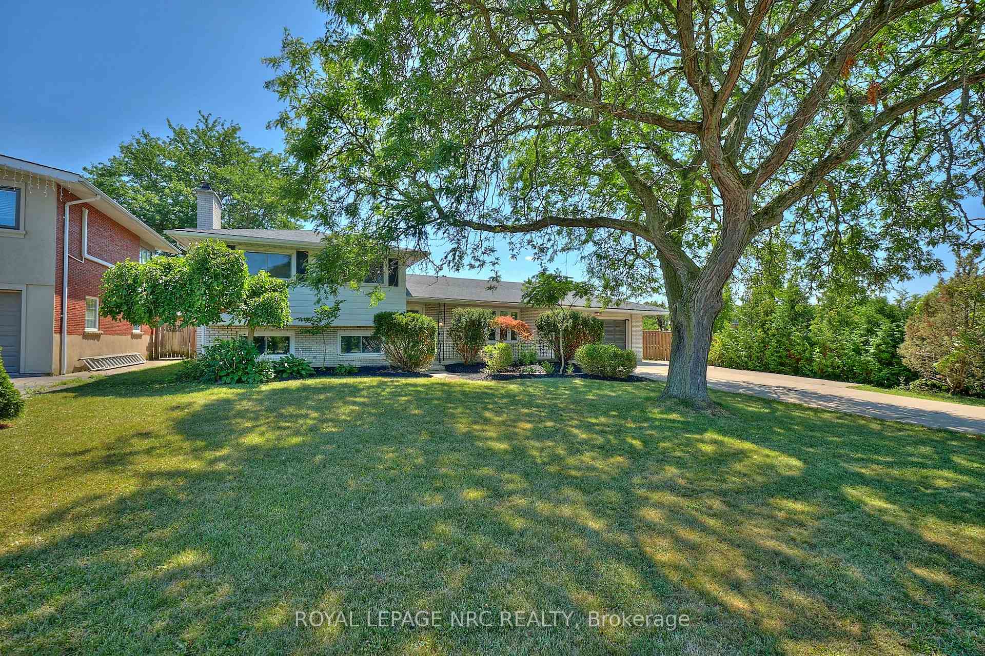 Photo 1 of 22 Oakridge Avenue, St. Catharines, Glendale/Glenridge — HOMEH