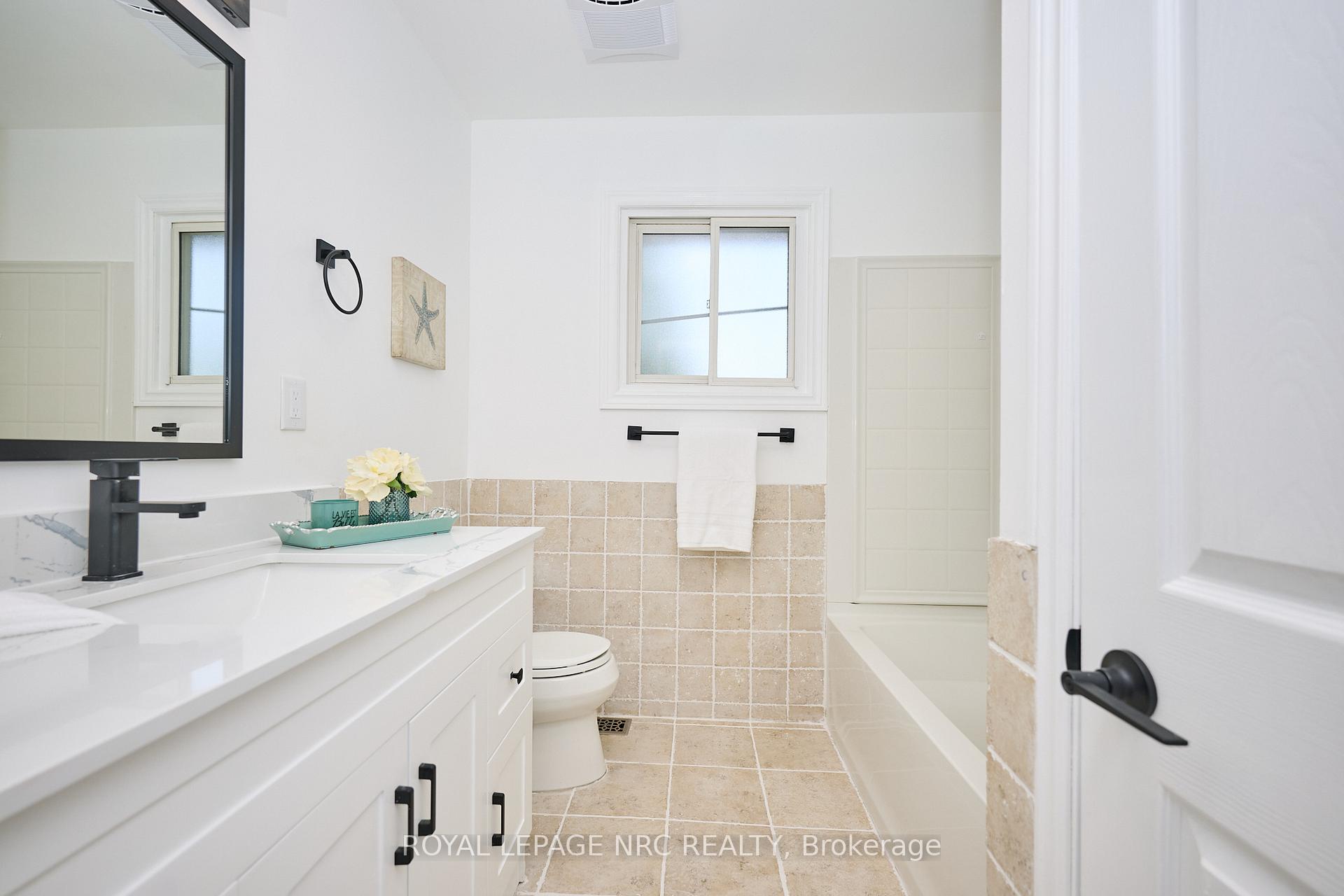 Photo 15 of 22 Oakridge Avenue, St. Catharines, Glendale/Glenridge — HOMEH