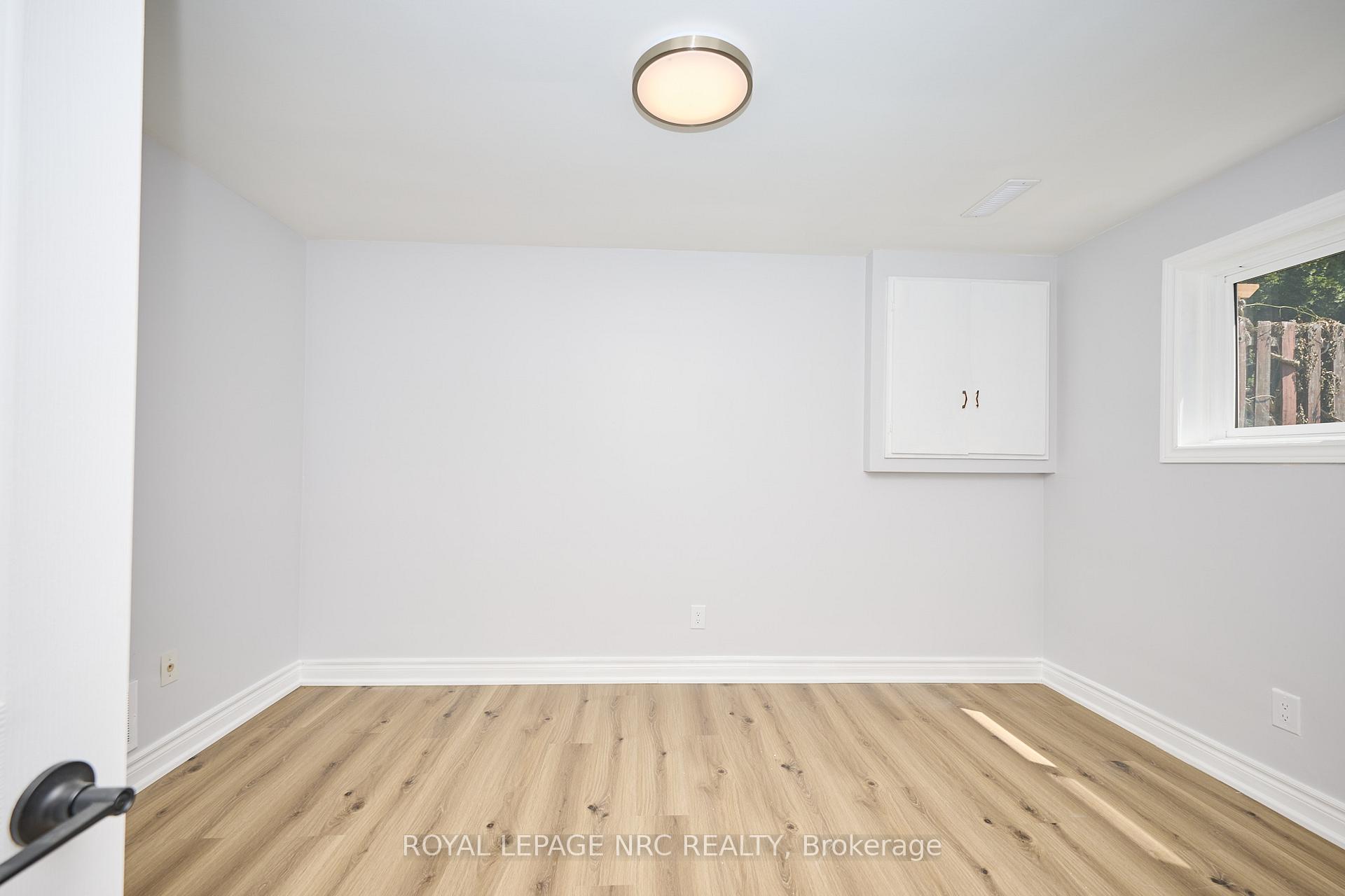 Photo 27 of 22 Oakridge Avenue, St. Catharines, Glendale/Glenridge — HOMEH
