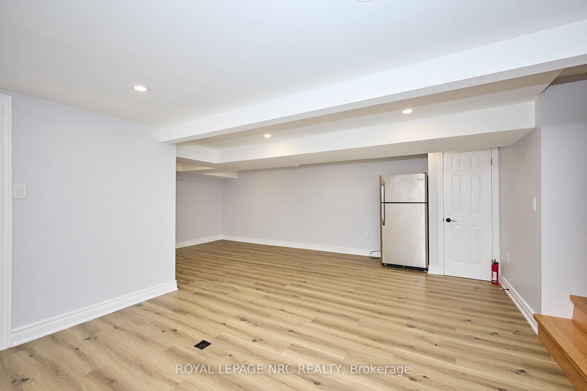 Photo 31 of 22 Oakridge Avenue, St. Catharines, Glendale/Glenridge — HOMEH
